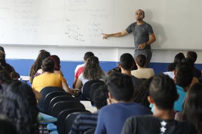 Aulas do Cursinho Pré-Vestibular Municipal de Belém são retomadas