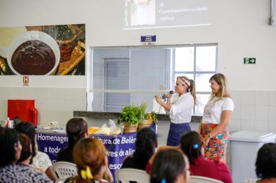 Mais de 600 merendeiras participam de curso de gastronomia