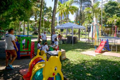 Praça Brasil recebe Feira de Adoção de Cães e Gatos