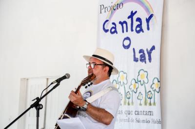 Projeto Cantar-o-Lar reúne mais de 100 crianças na escola República de Portugal