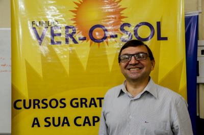 Fundo Ver-o-Sol promove capacitação em atendimento de farmácia