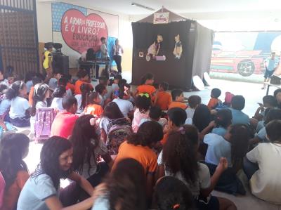 Projeto conscientiza alunos de escolas municipais sobre bullying