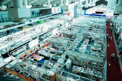 Prefeitura investe mais de R$ 700 mil em Bônus Livro para servidores da educação