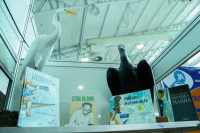 Projeto "Leitura que transforma" apresenta estudantes escritores na 23ª Feira do Livro