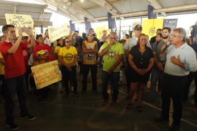 Prefeitura no Bairro entra no segundo dia de atendimentos na Sacramenta