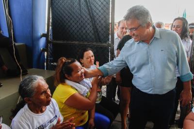 Prefeitura no Bairro entra no segundo dia de atendimentos na Sacramenta