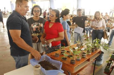 Prefeitura no Bairro entra no segundo dia de atendimentos na Sacramenta