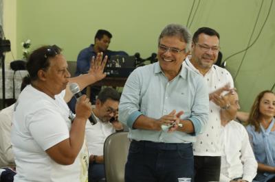 Prefeitura no Bairro entra no segundo dia de atendimentos na Sacramenta