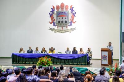 Professores recebem certificados do curso de Aperfeiçoamento em Transtorno do Espectro do Autismo