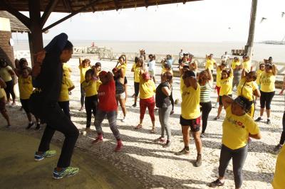 Grupo Vida Ativa comemora um ano de atividades físicas e terapêuticas