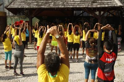 Grupo Vida Ativa comemora um ano de atividades físicas e terapêuticas