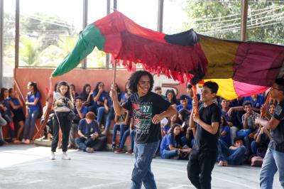 Estudantes municipais recebem concerto didático do projeto Brasil de Tuhu