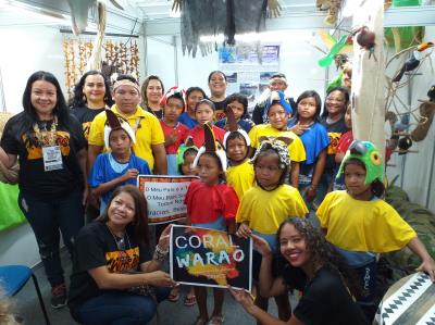 Crianças venezuelanas da etnia indígena Warao participam de programação especial