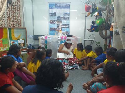 Crianças venezuelanas da etnia indígena Warao participam de programação especial