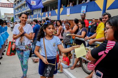 Garantia de direitos é destaque no desfile escolar de estudantes municipais