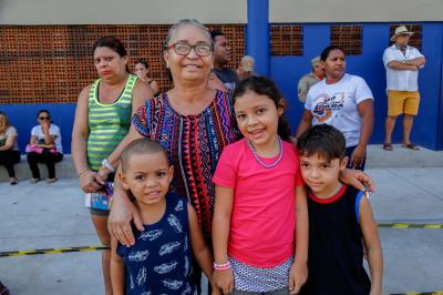 Garantia de direitos é destaque no desfile escolar de estudantes municipais