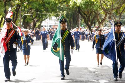 Desfile militar celebra 197 anos de Independência do Brasil