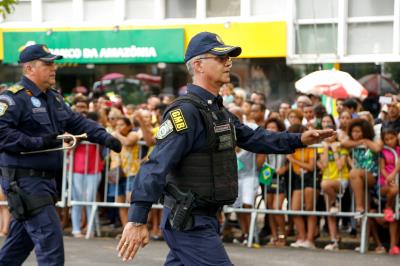 Desfile militar celebra 197 anos de Independência do Brasil