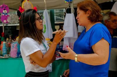 Prefeitura promove mais uma edição da feira Ver-a-Arte
