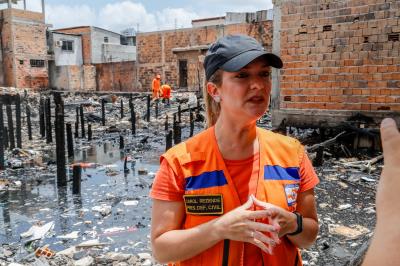 Prefeitura continua com assistência às famílias atingidas por incêndio na Pedreira