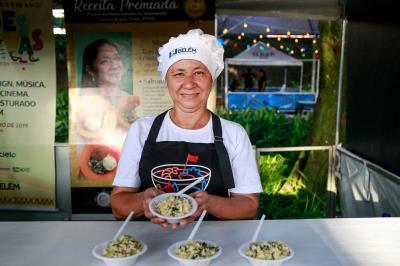 Merenda escolar municipal premiada é destaque em feira gastronômica