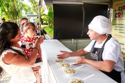 Merenda escolar municipal premiada é destaque em feira gastronômica