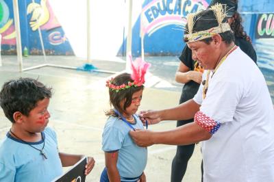 Mais de 40 crianças venezuelanas participam dos Jogos Escolares da Semec