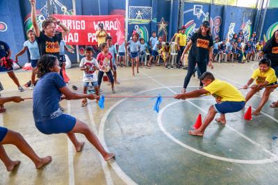 Mais de 40 crianças venezuelanas participam dos Jogos Escolares da Semec