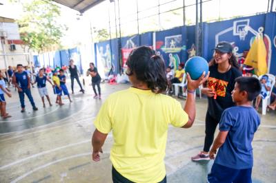 Mais de 40 crianças venezuelanas participam dos Jogos Escolares da Semec