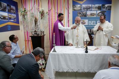 Gabinete municipal recebe visita da imagem peregrina