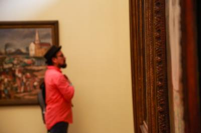 Mabe abre a exposição "Olhares Sobre a Amazônia”