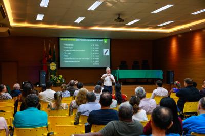 Prefeitura promove palestra sobre investimentos no mercado financeiro