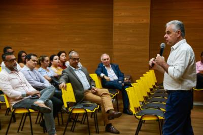 Prefeitura promove palestra sobre investimentos no mercado financeiro