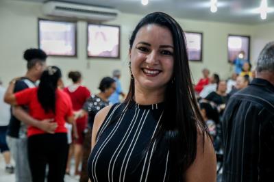 Dia Municipal do Idoso é celebrado com baile dançante