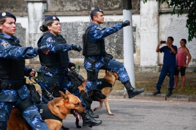 Entrega de medalhas e desfile marcam os 28 anos da Guarda Municipal de Belém