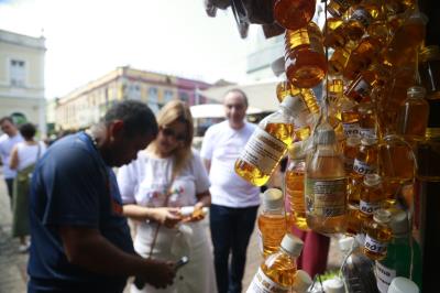 Comitiva do Encontro Latino-americano das Cidades Criativas visita o Ver-o-Peso