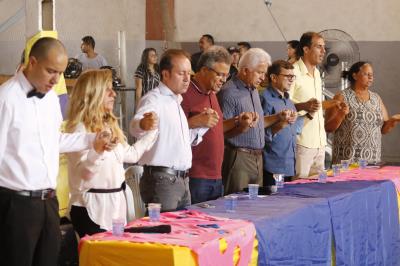 Prefeitura entrega 762 certificados de capacitação profissional e atinge 4,6 mil formados