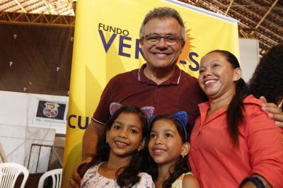 Prefeitura entrega 762 certificados de capacitação profissional e atinge 4,6 mil formados