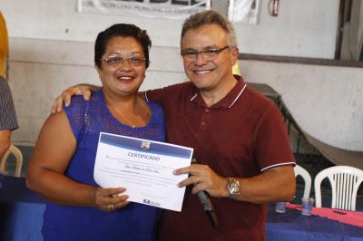 Prefeitura entrega 762 certificados de capacitação profissional e atinge 4,6 mil formados