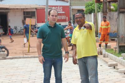 Prefeitura de Belém avança com obra de pavimentação de bloquetes em Cotijuba