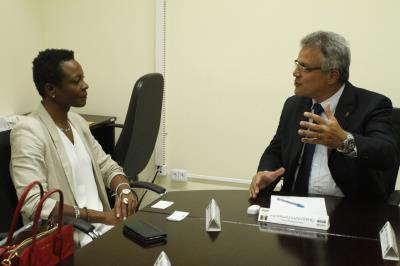 Prefeitura Municipal de Belém recebe embaixadora de Barbados