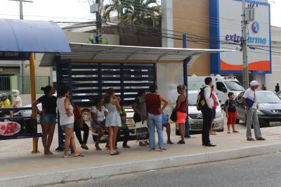 Prefeitura de Belém começa a instalação de novos abrigos de paradas de ônibus 