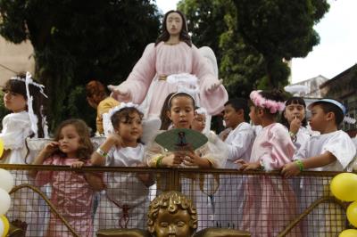 Funpapa conscientiza a população contra o trabalho infantil durante o Círio das Crianças