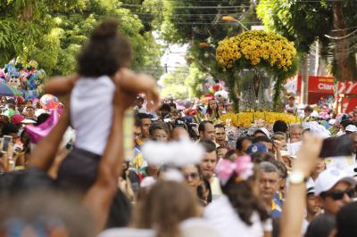 Funpapa conscientiza a população contra o trabalho infantil durante o Círio das Crianças