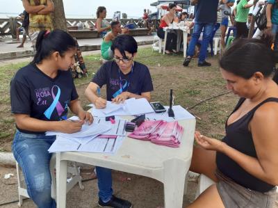 Prefeitura oferta serviços de saúde para mulheres da feira do Ver-o-Peso