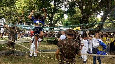 Escolas municipais participam da V Semana da Criança e do Adolescente