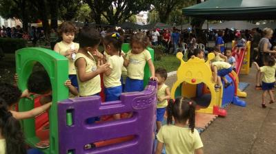 Escolas municipais participam da V Semana da Criança e do Adolescente