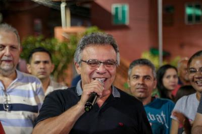 Vila da Barca ganha quadra de vôlei reformada e obras de pavimentação