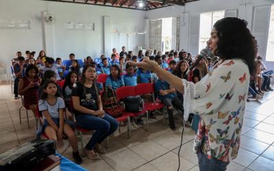 Projeto “Lendo e Relendo as Bibliotecas Escolares” celebra 10 anos do Clube da Leitura