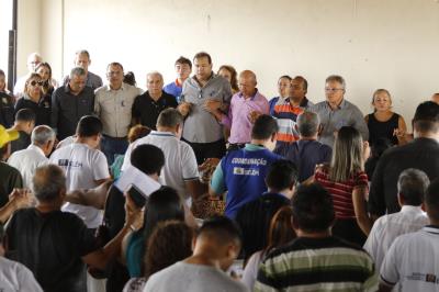 Diálogo com a comunidade marca a abertura do Prefeitura no Bairro, na Terra Firme
